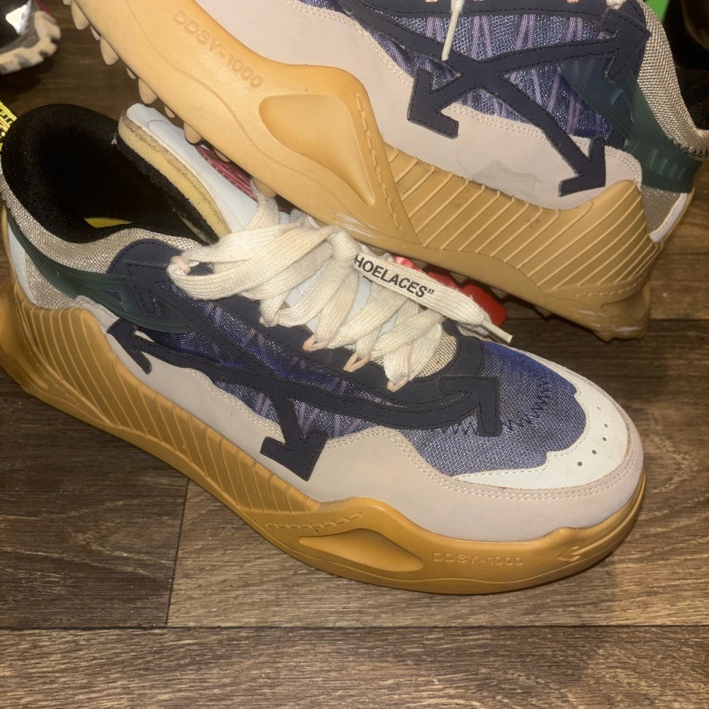 Off-White Men's Sneakers in Blue, White, and Tan
